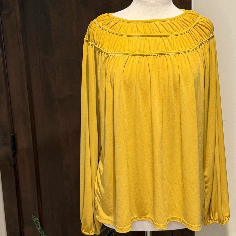 Ann Taylor Factory Yellow Ruched long sleeve Blouse Soze XL Womens work business